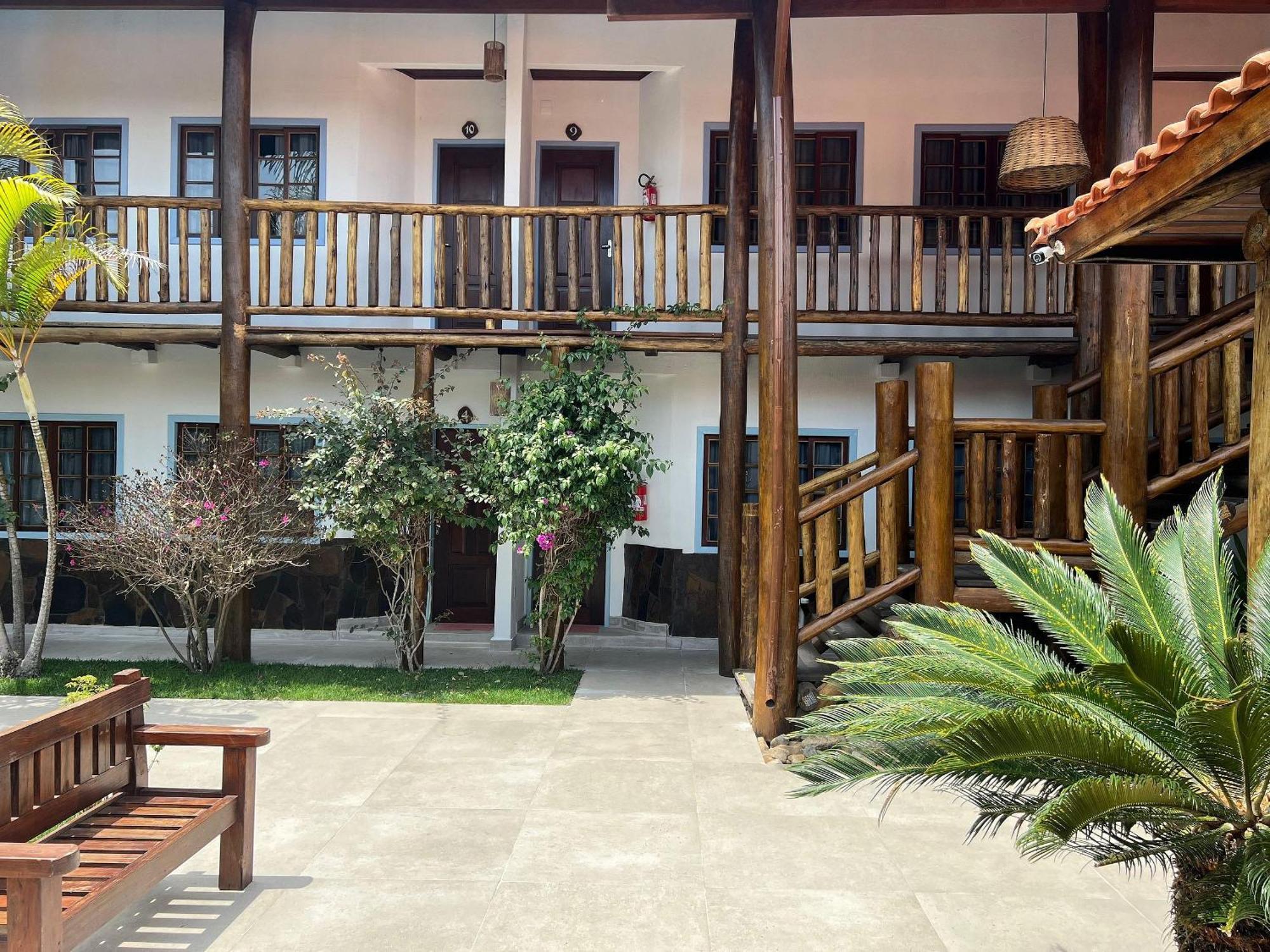 Pousada Buena Onda - Garopaba-Sc - 50M Da Praia Exterior photo